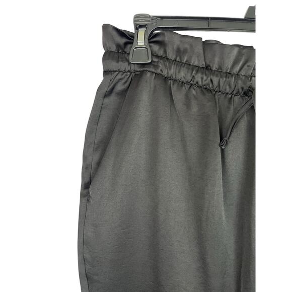 Express Satin High Rise Pull-On Ankle Pant Loose Fit - Picture 5 of 7